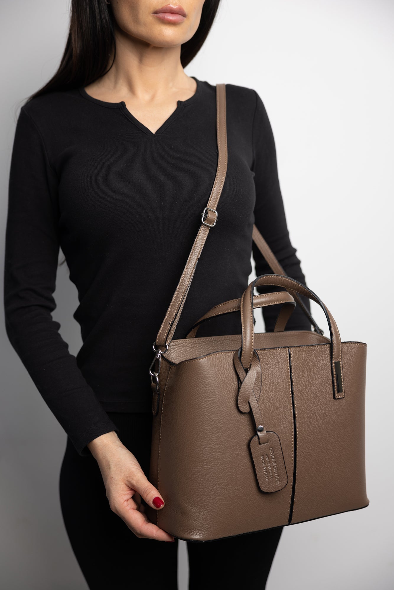 Damska torba z naturalnej skóry, taupe Mara